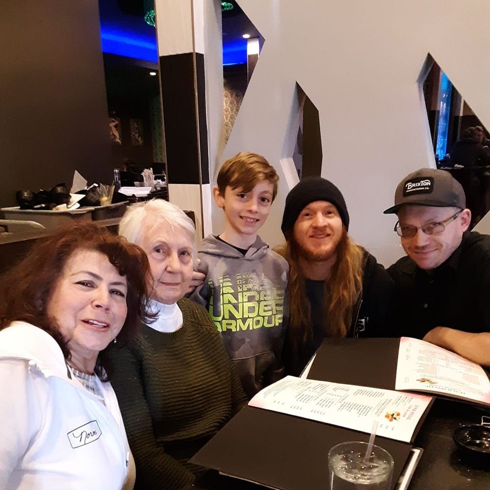 Meet your Posher, Lori